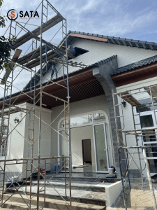 Thi công hệ trần nhôm ngoài nhà